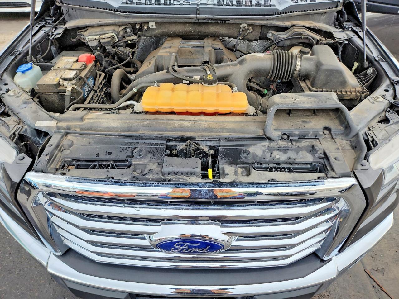 2015 FORD F-150