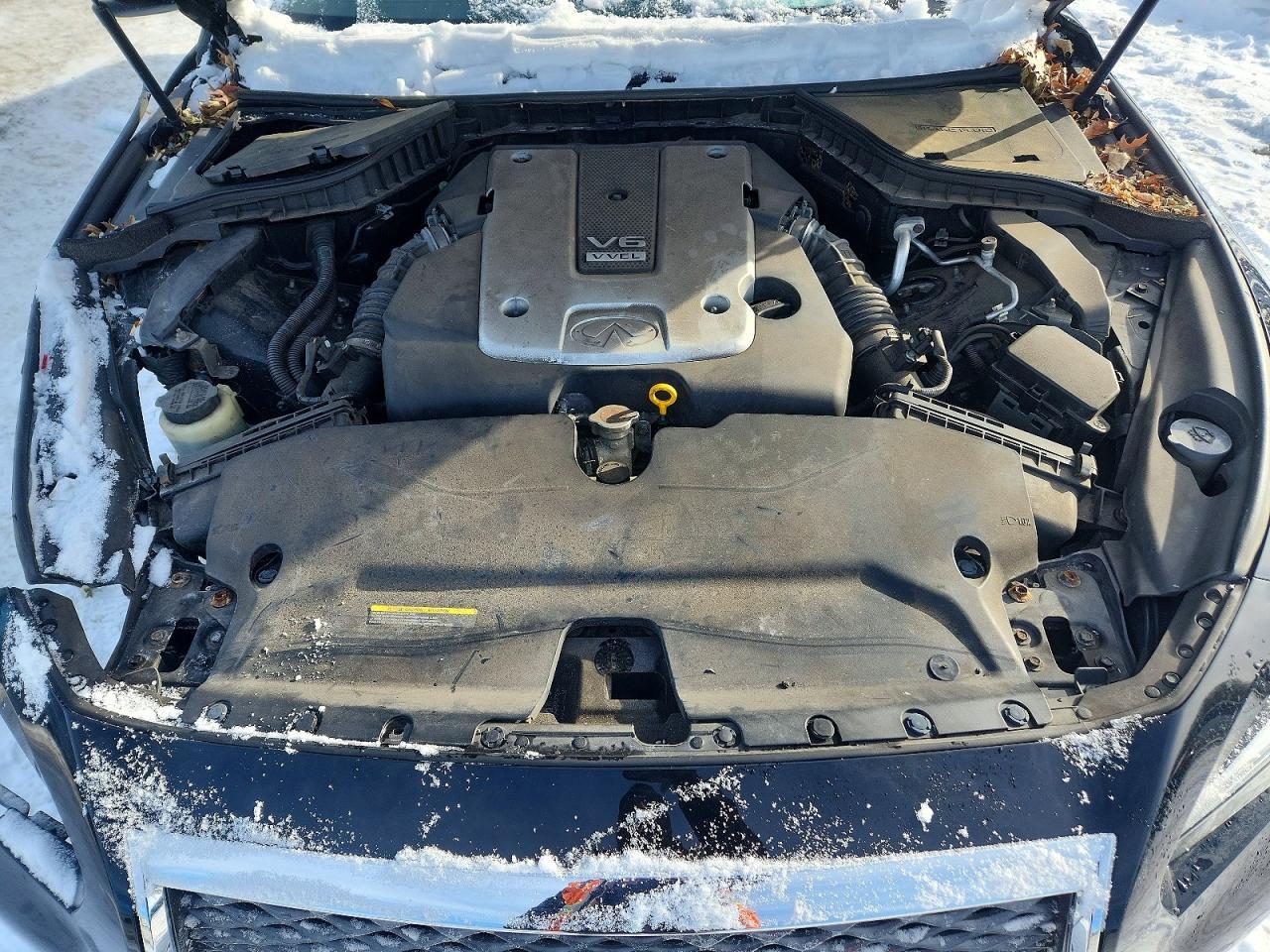 2015 INFINITI Q50