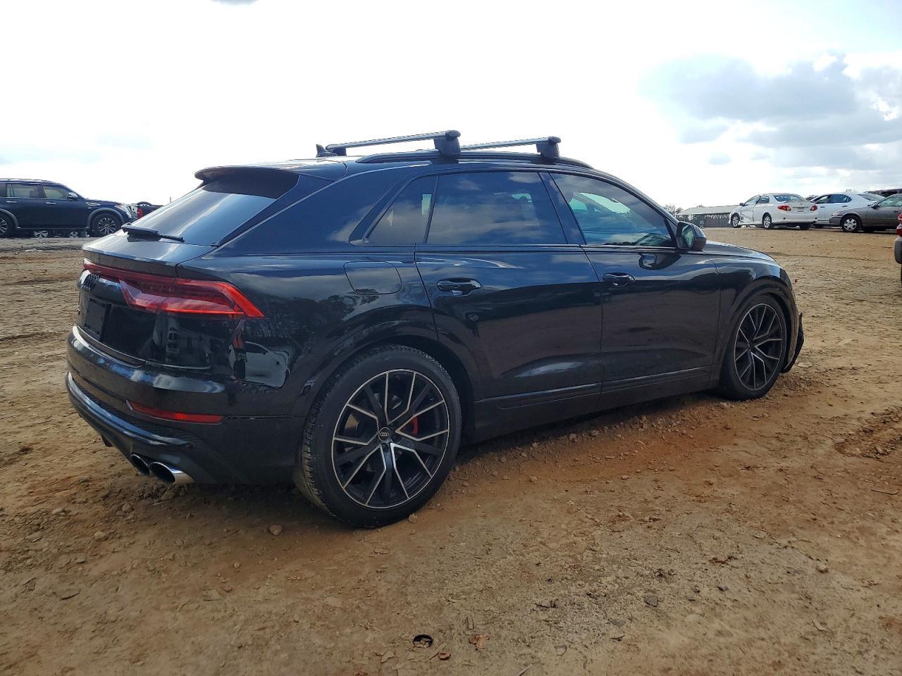 2023 AUDI SQ8
