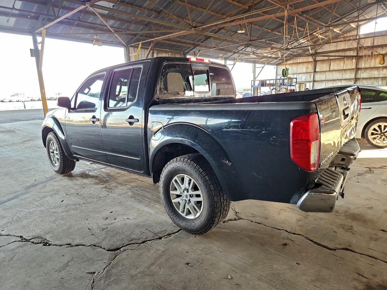 2015 NISSAN Frontier
