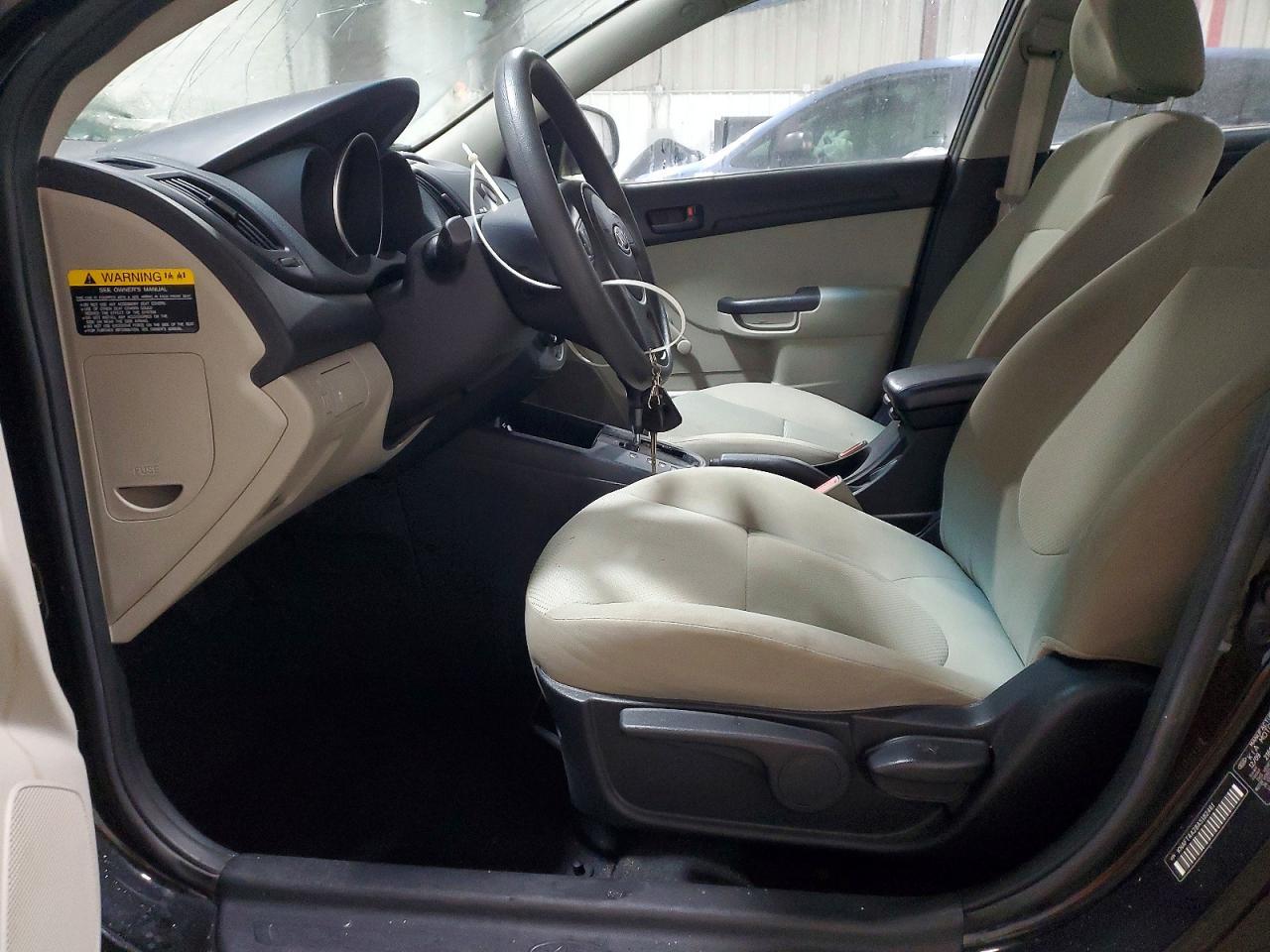 2010 KIA FORTE