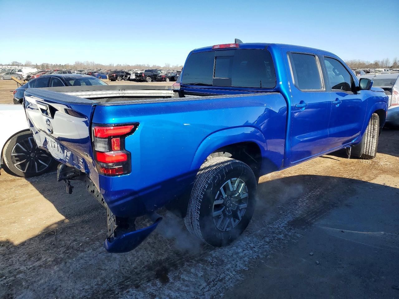 2025 NISSAN Frontier