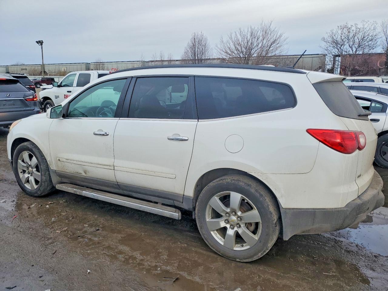 2010 CHEVROLET TRAVERSE