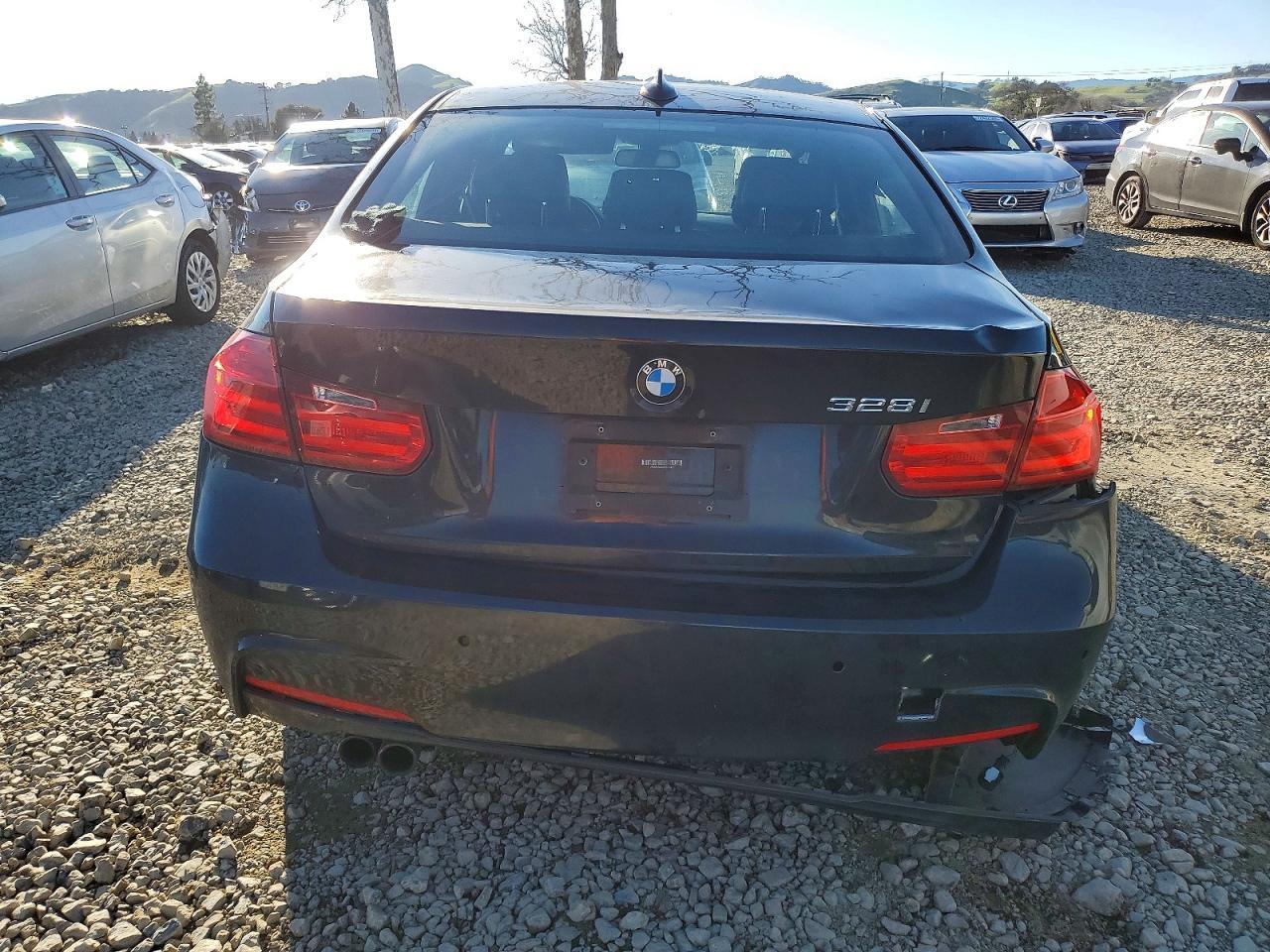 2013 BMW 3 SERIES