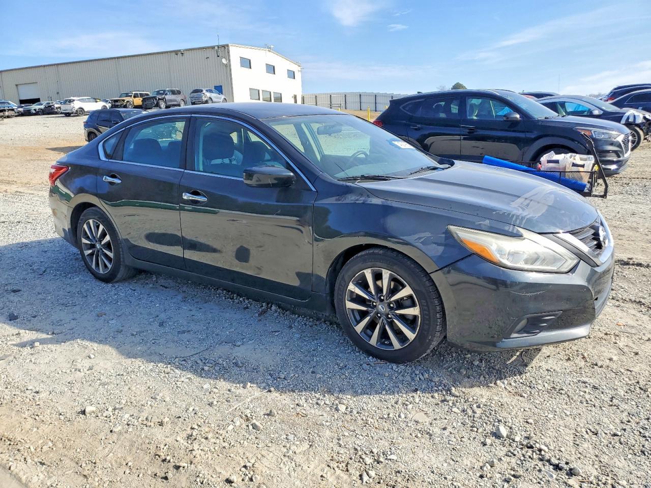 2017 NISSAN ALTIMA