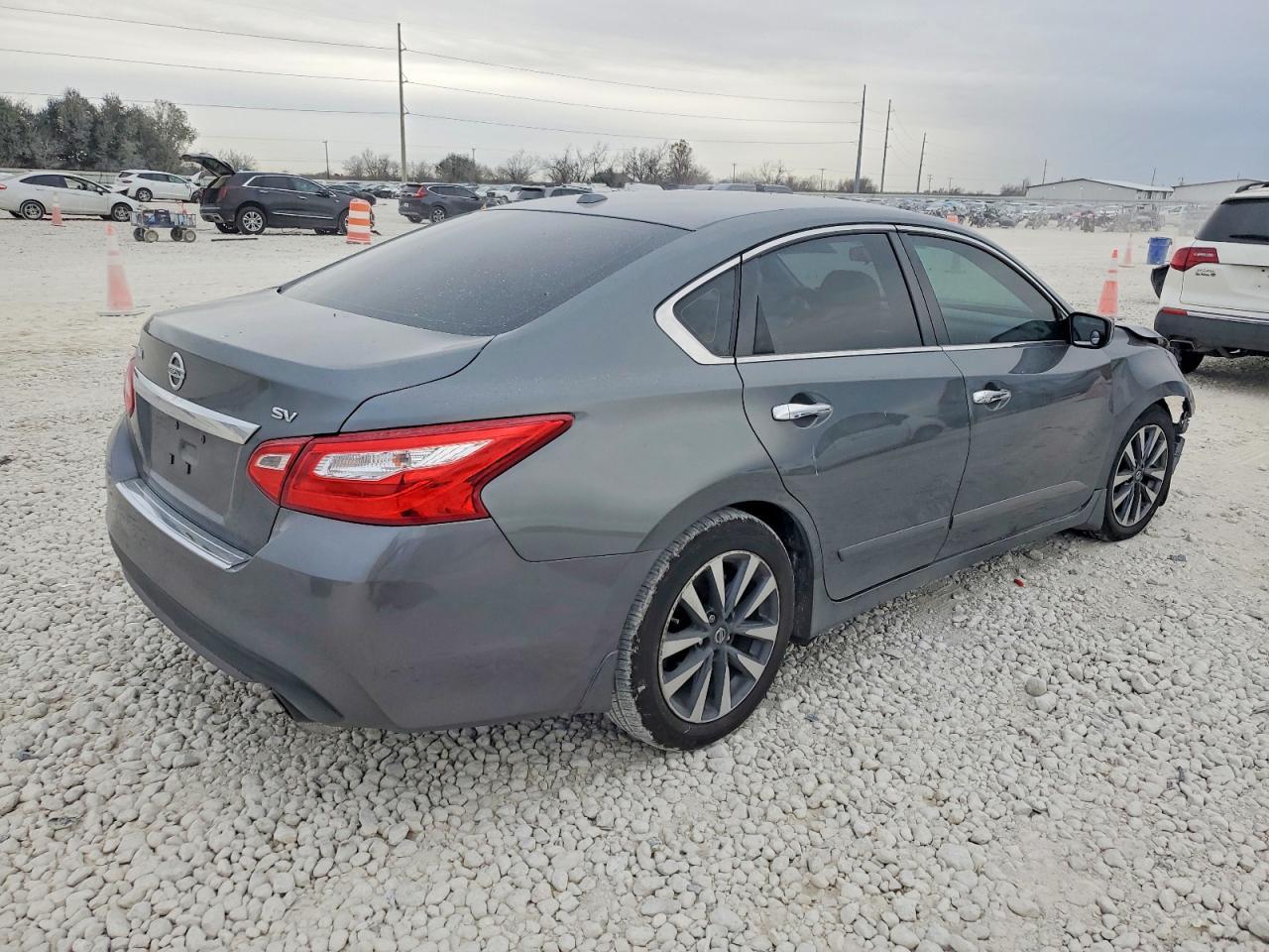 2017 NISSAN ALTIMA