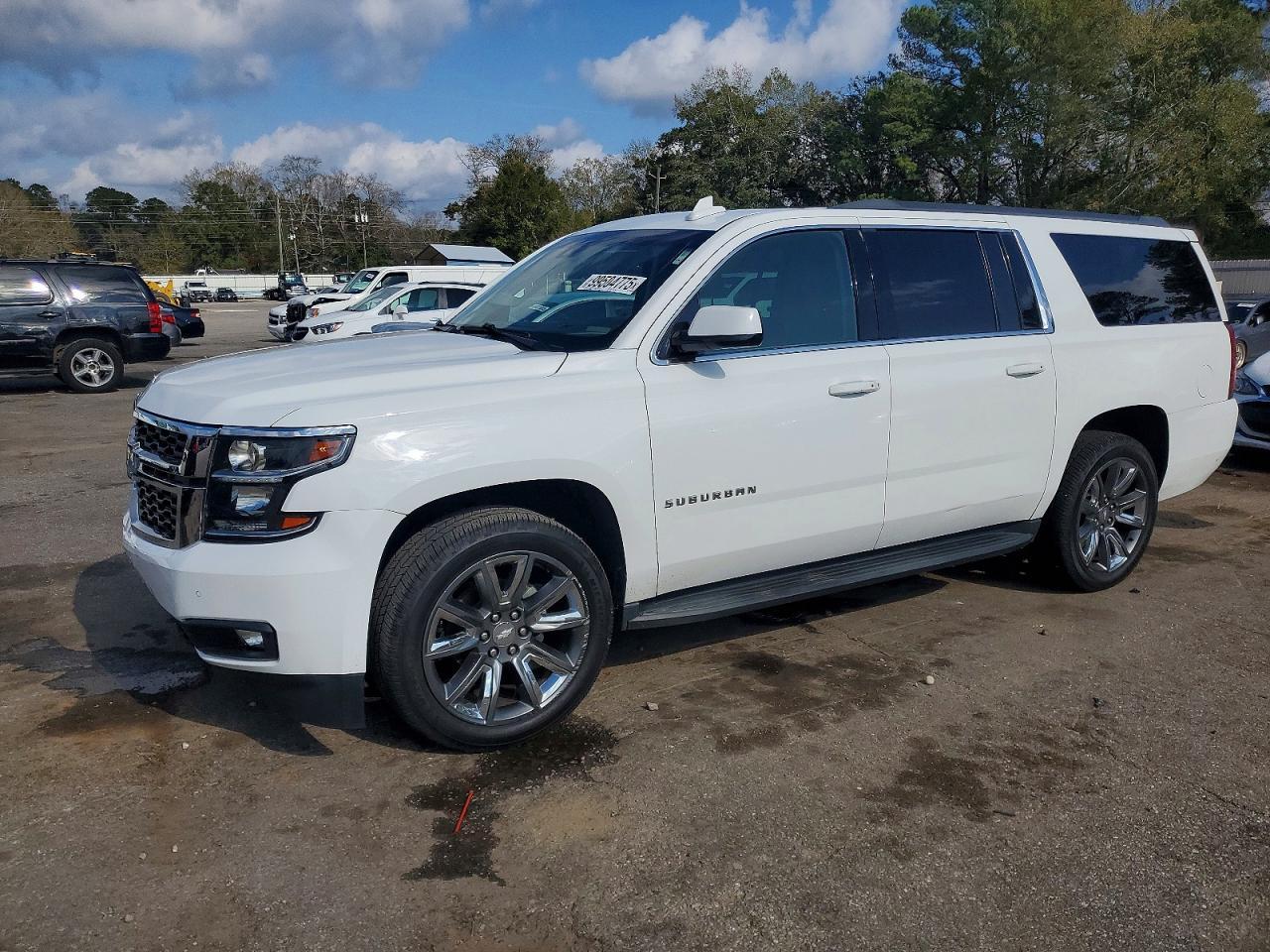 2017 CHEVROLET Suburban