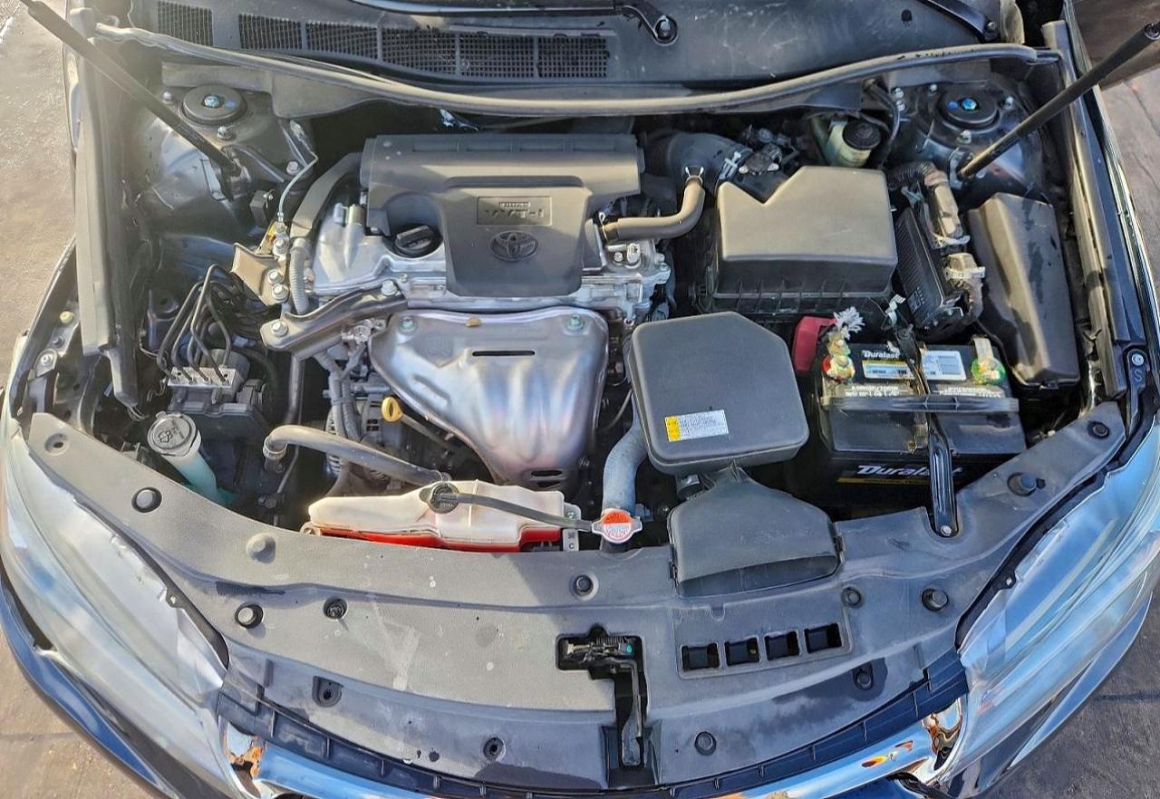 2016 TOYOTA CAMRY