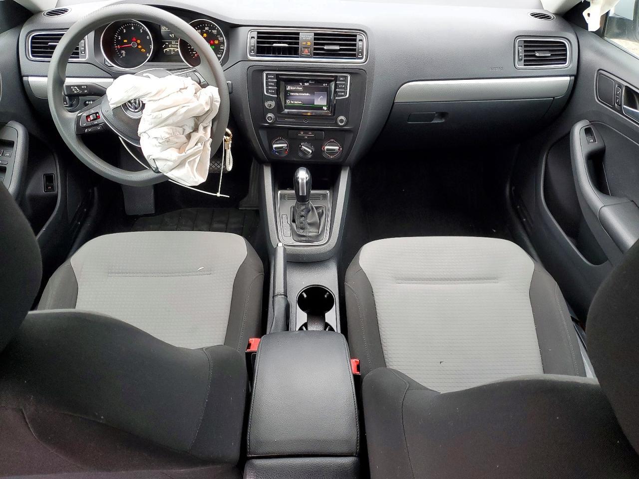 2017 VOLKSWAGEN JETTA