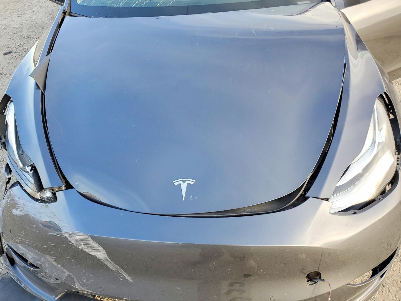 2020 TESLA MODEL Y