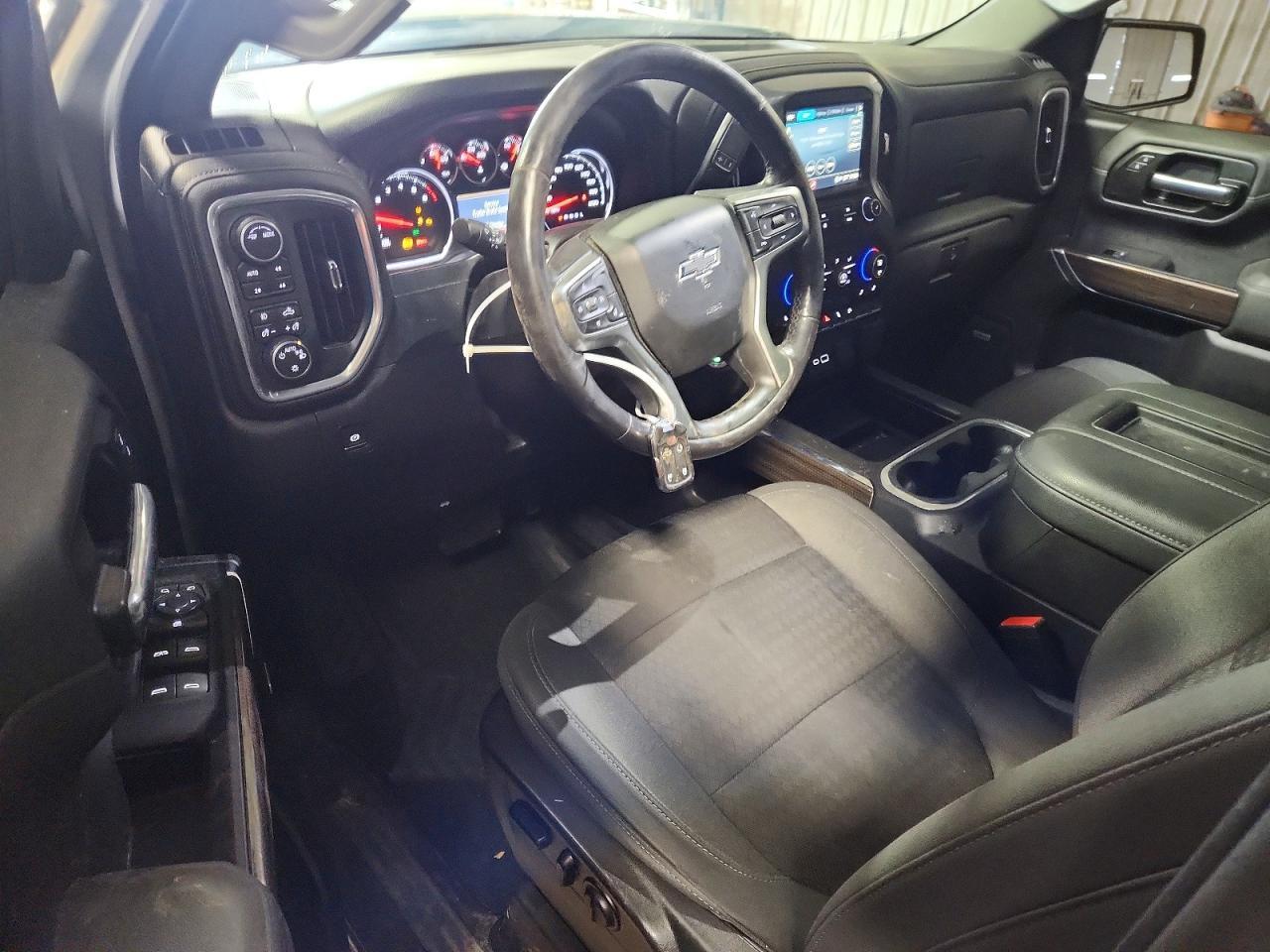 2021 CHEVROLET Silverado