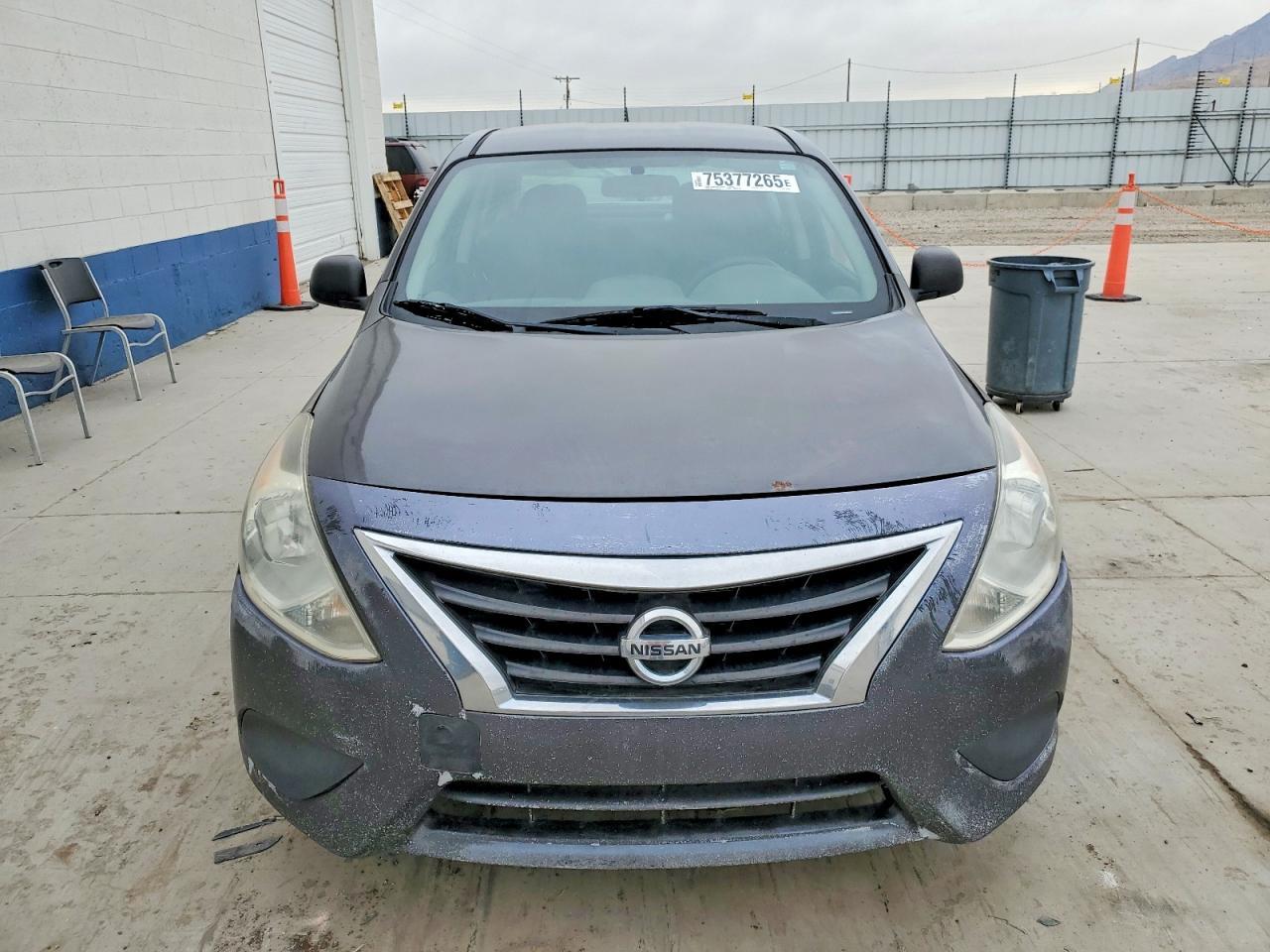 2015 NISSAN VERSA