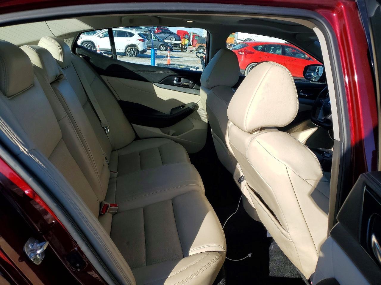 2018 NISSAN Maxima