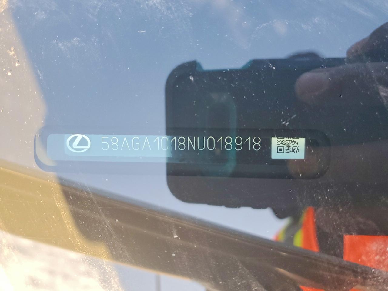 2022 LEXUS ES 300H
