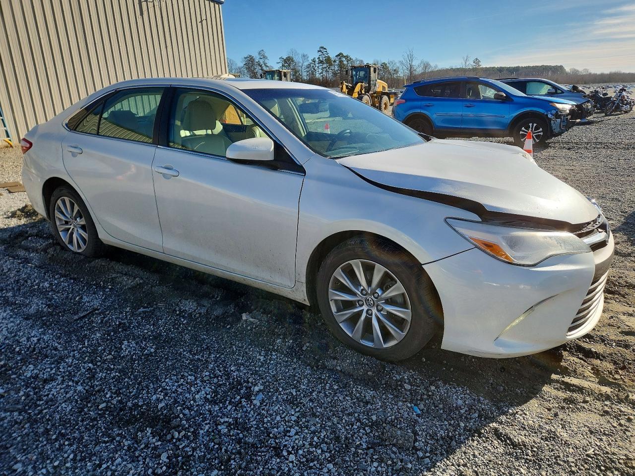 2015 TOYOTA CAMRY