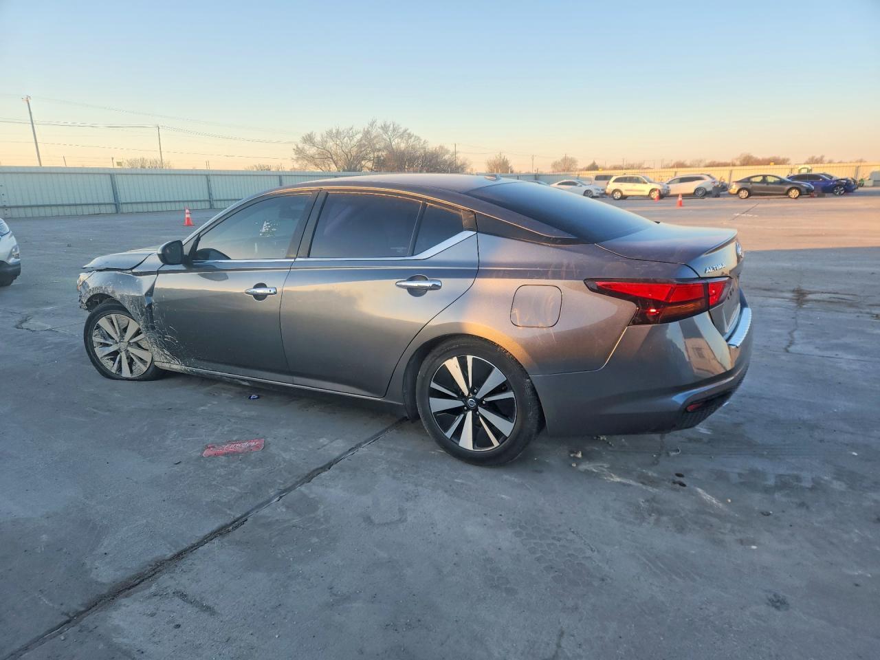2022 NISSAN ALTIMA