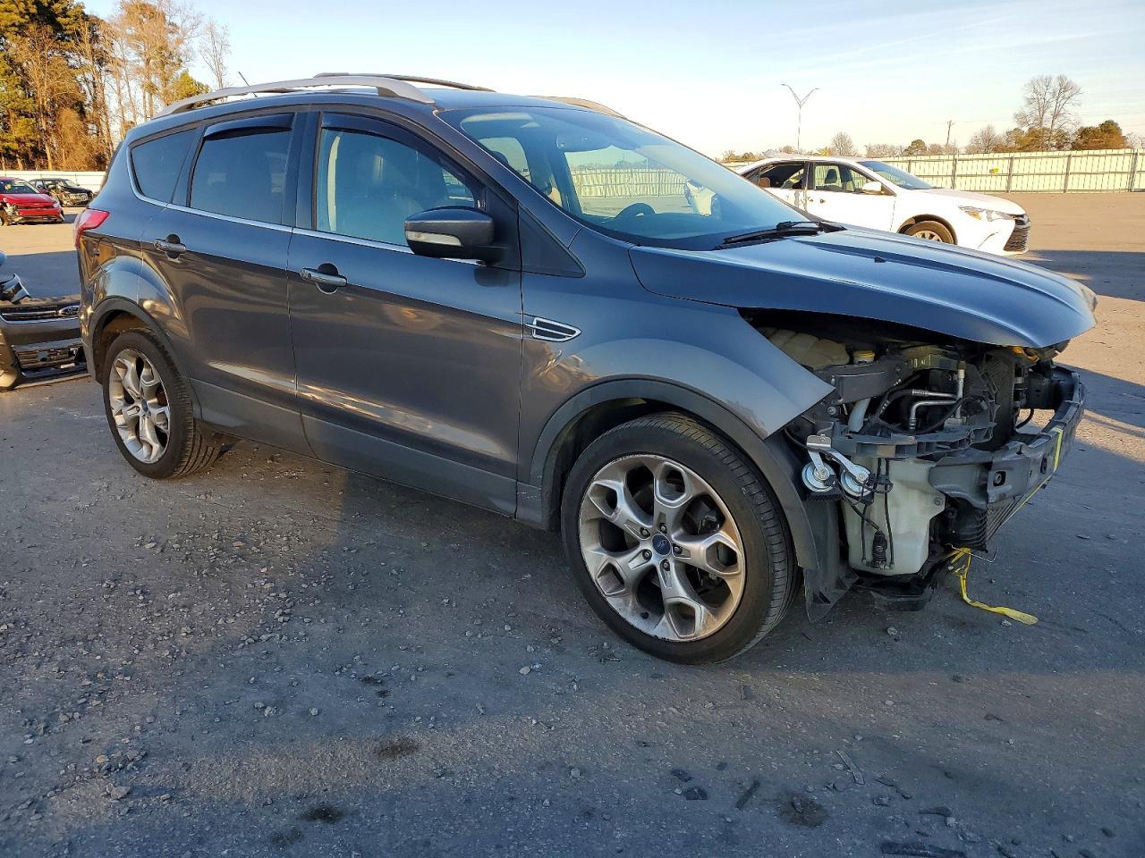 2013 FORD ESCAPE