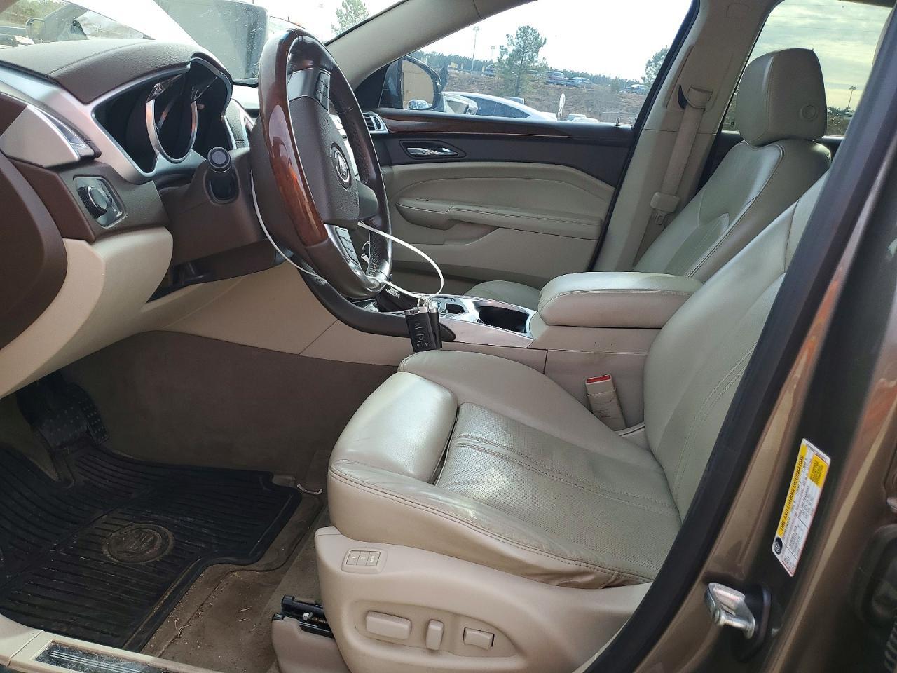 2011 CADILLAC SRX