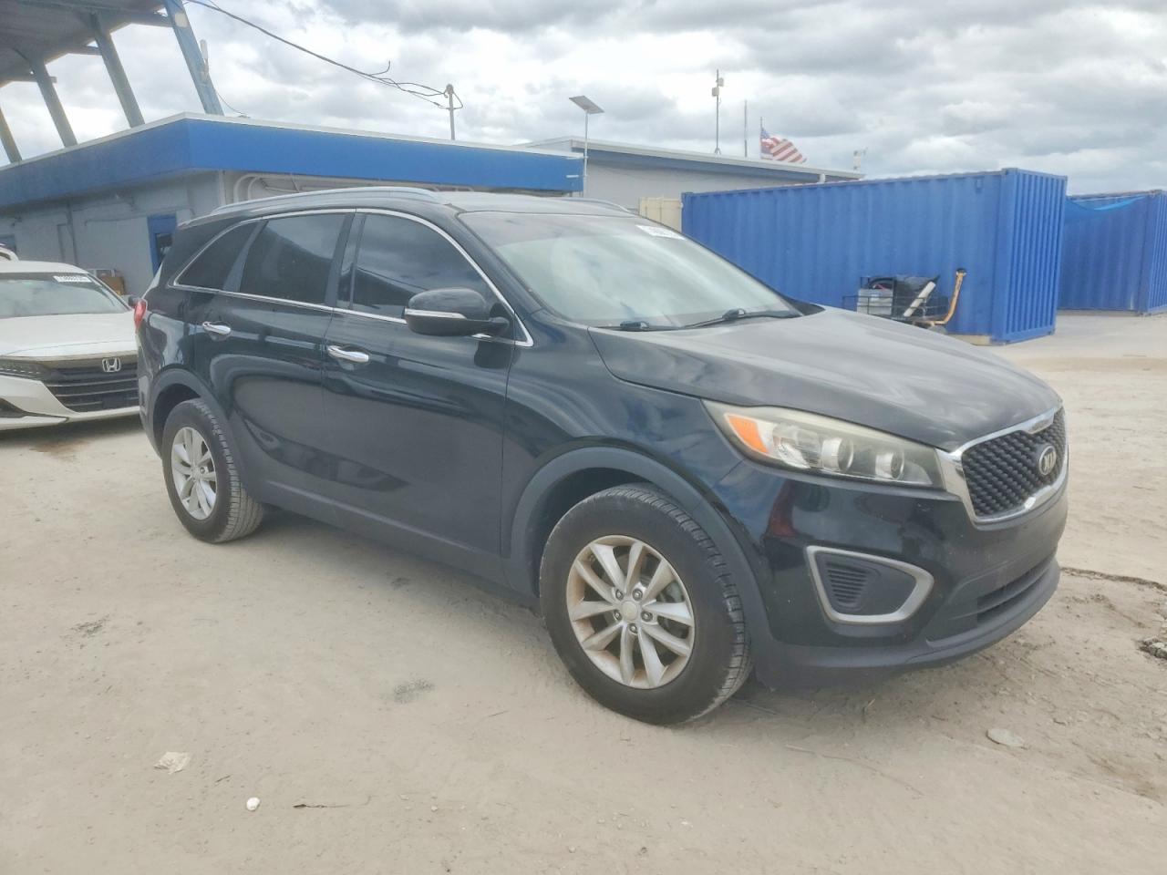2016 KIA SORENTO