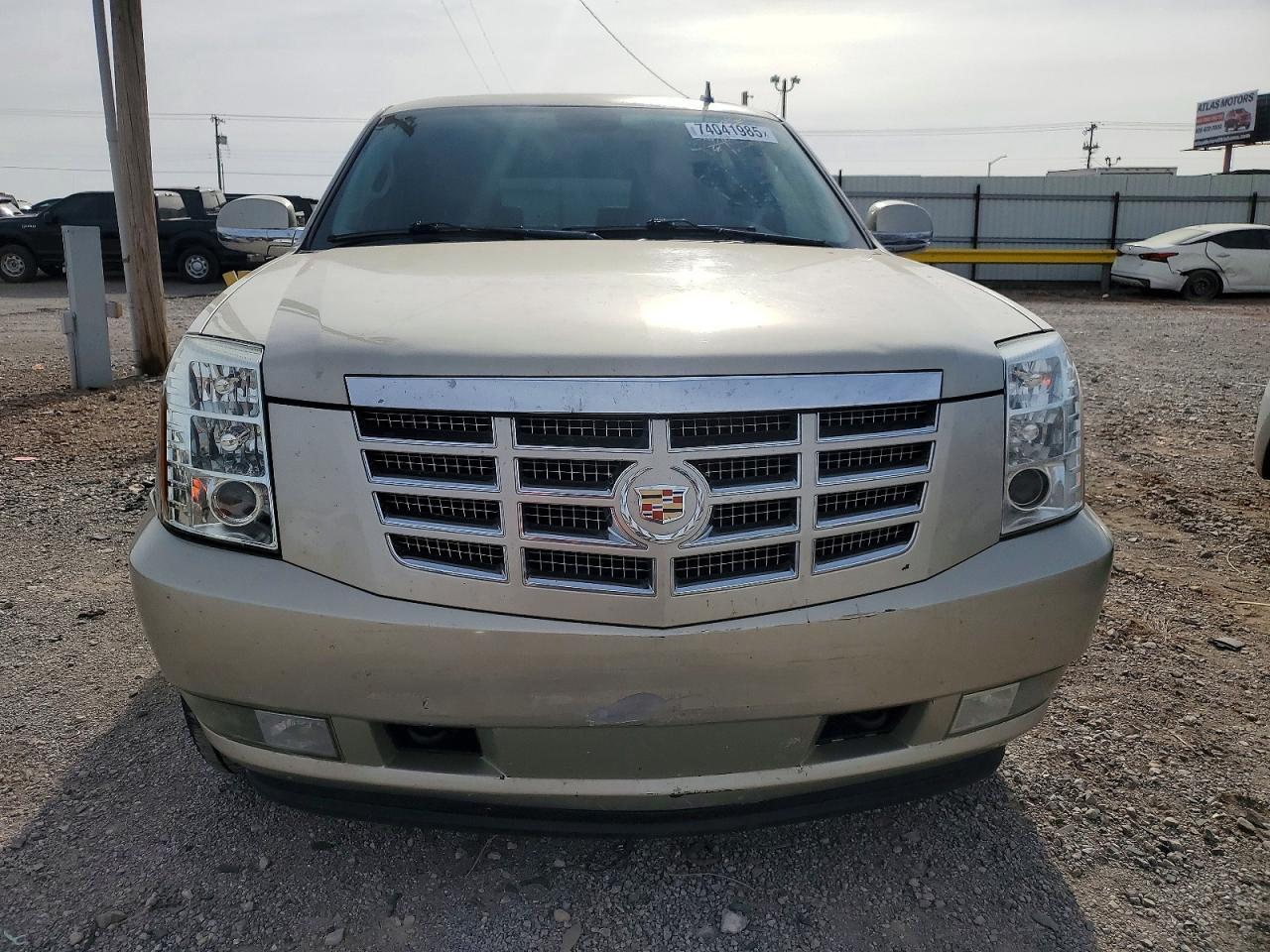 2013 CADILLAC ESCALADE