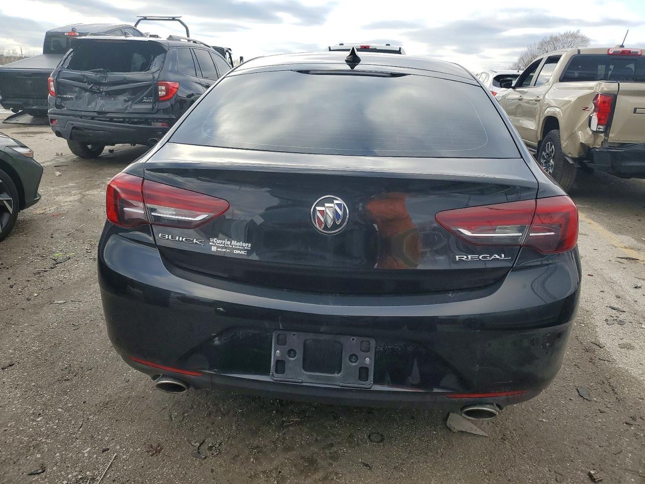 2018 BUICK Regal
