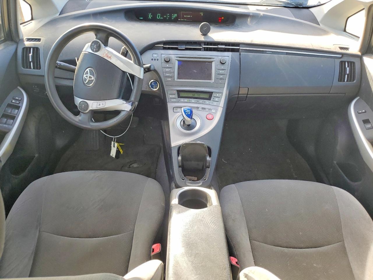 2013 TOYOTA PRIUS