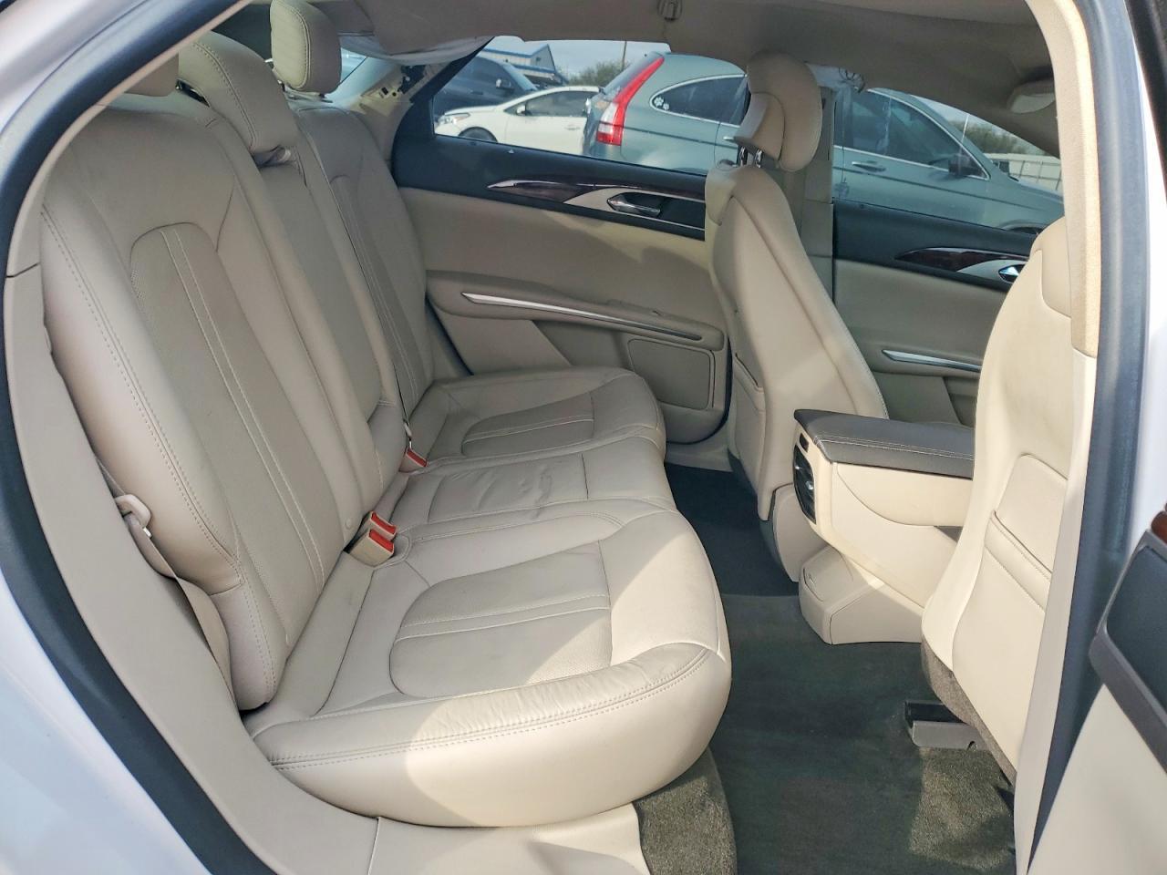 2016 LINCOLN MKZ
