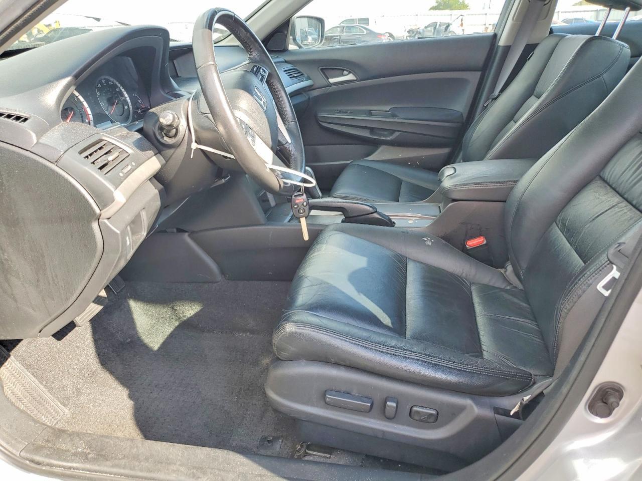 2012 HONDA ACCORD