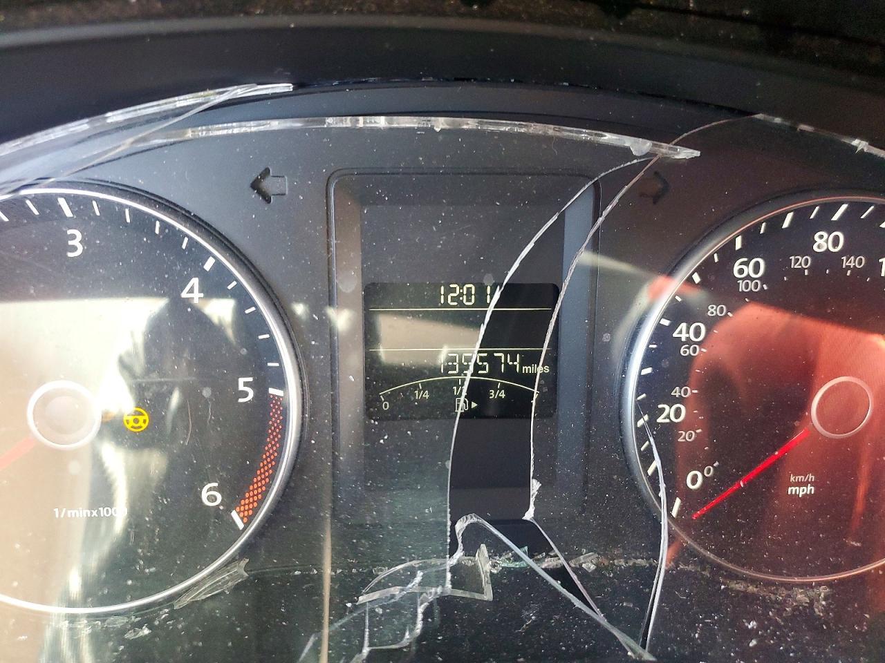2014 VOLKSWAGEN JETTA