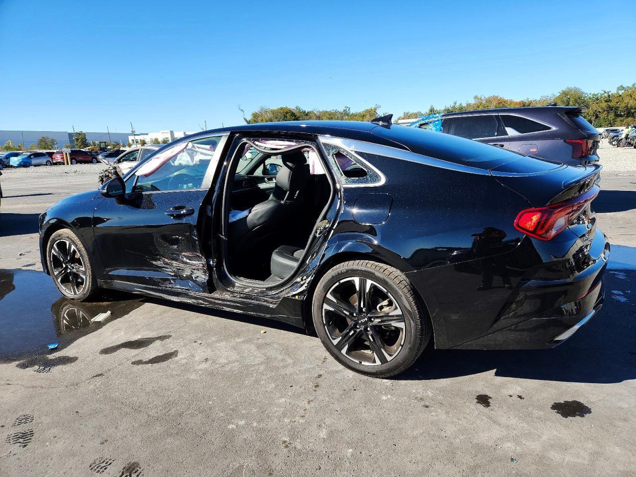 2023 KIA K5
