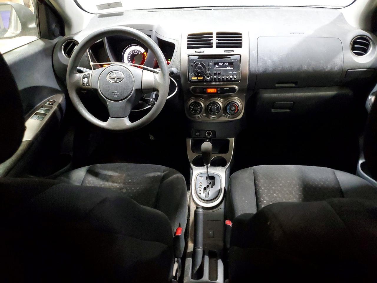 2013 TOYOTA SCION