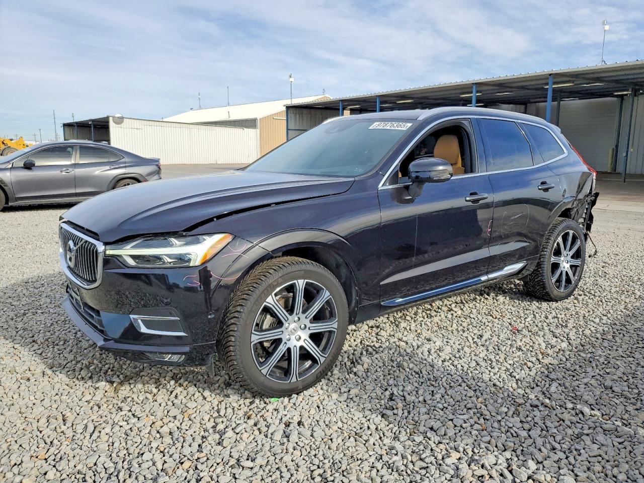 2021 VOLVO XC60