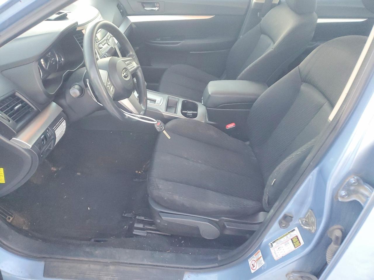 2010 SUBARU Legacy