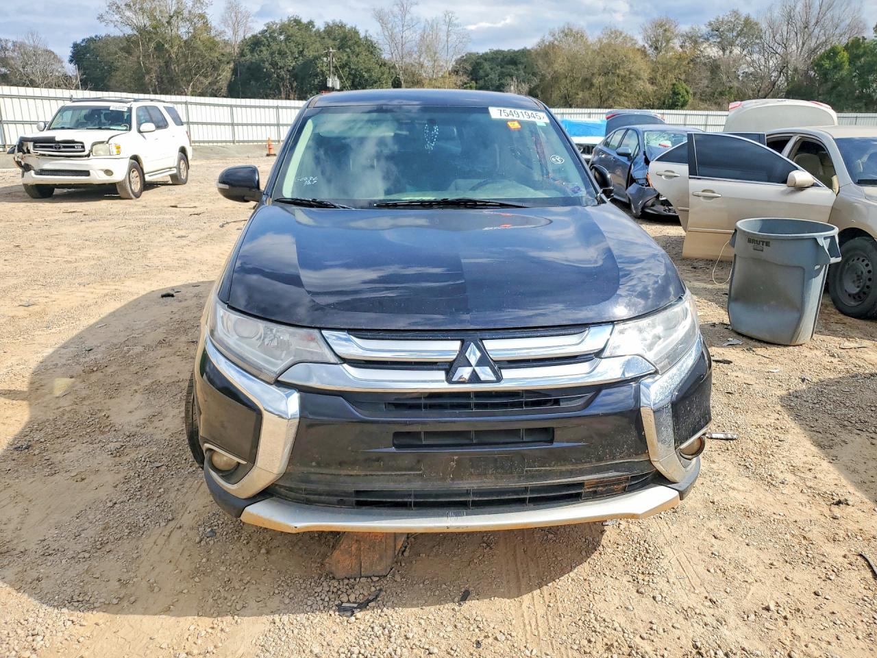 2017 MITSUBISHI outlander
