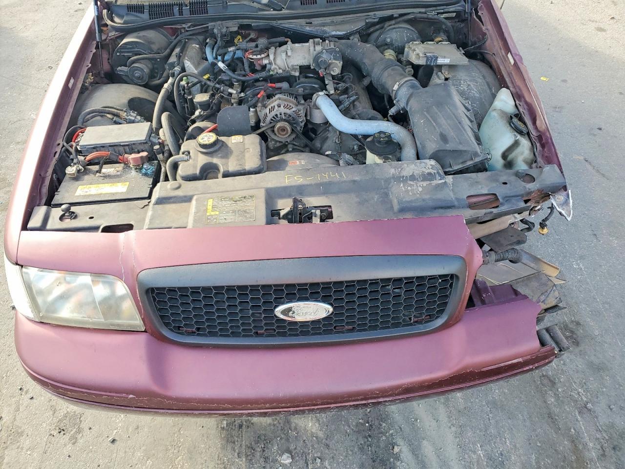 2005 FORD Crown Victoria