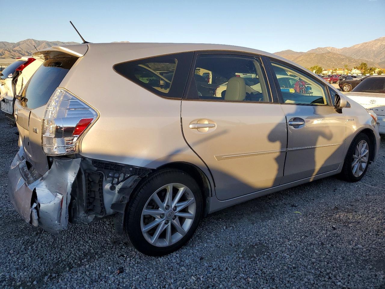 2012 TOYOTA PRIUS V
