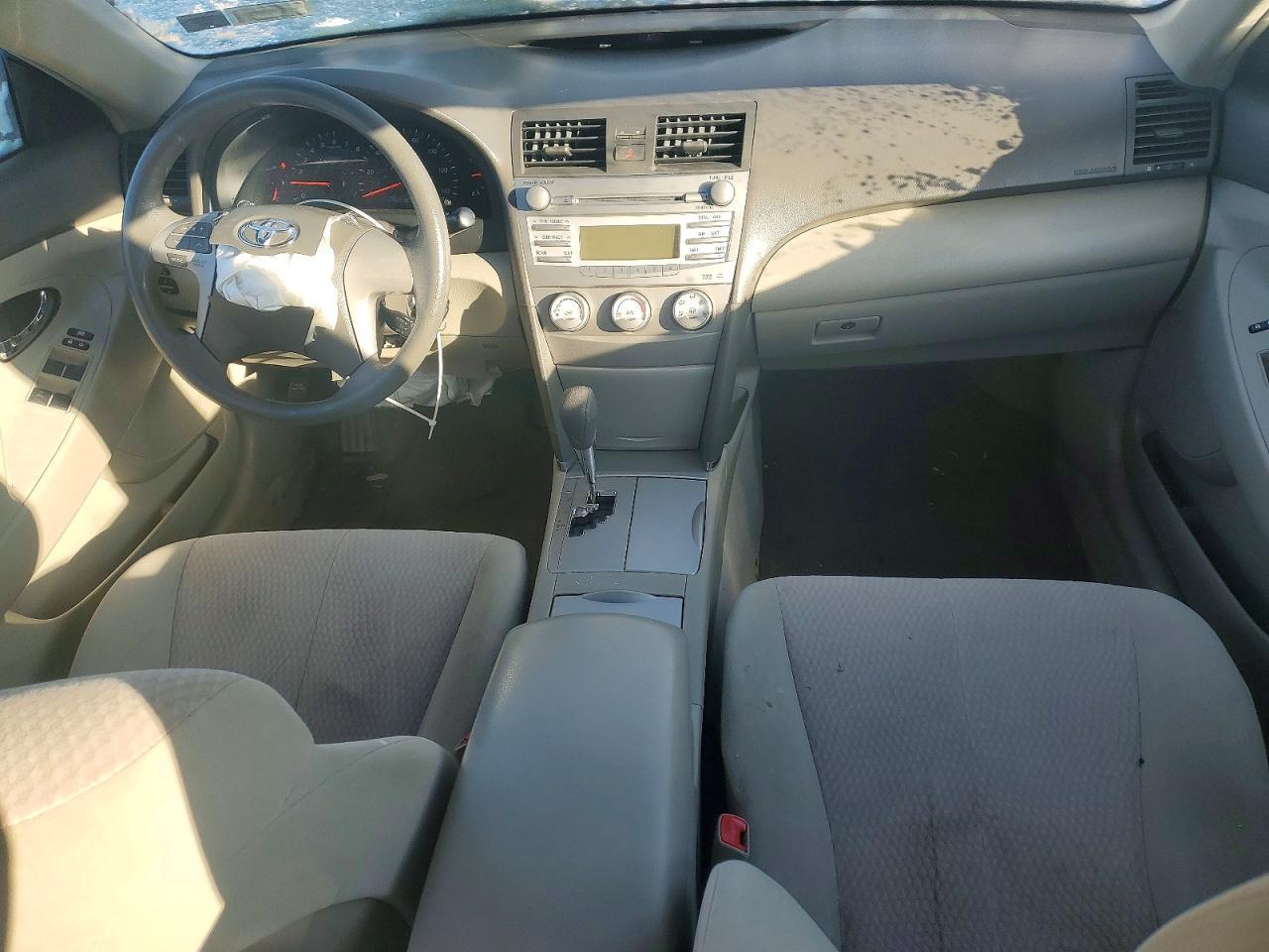 2011 TOYOTA CAMRY