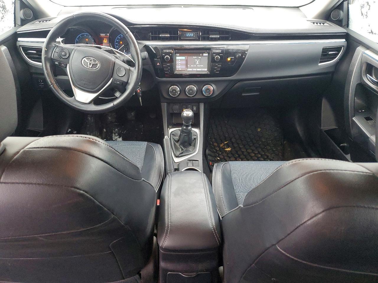 2015 TOYOTA COROLLA