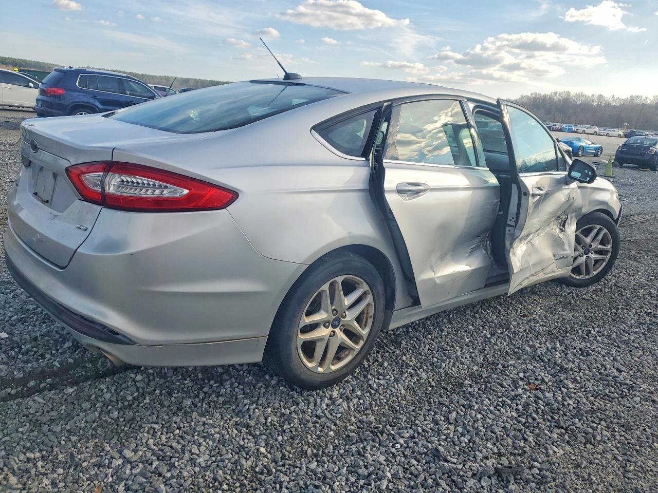 2013 FORD FUSION
