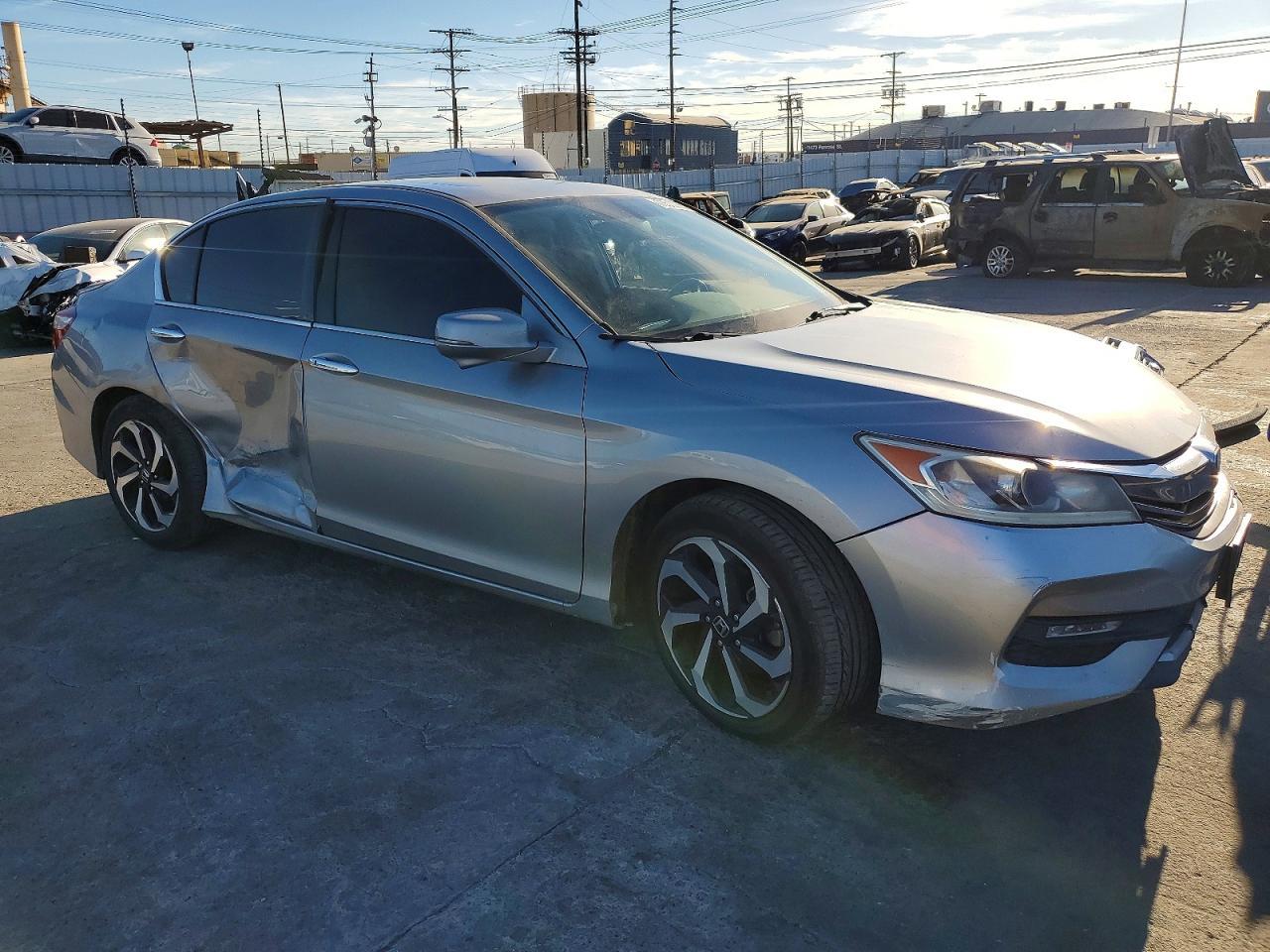 2017 HONDA ACCORD