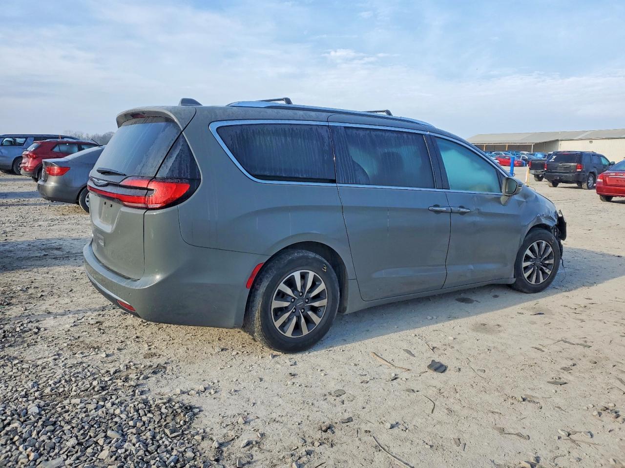 2021 CHRYSLER Pacifica