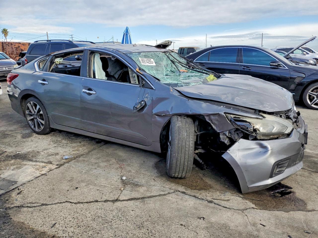 2017 NISSAN ALTIMA