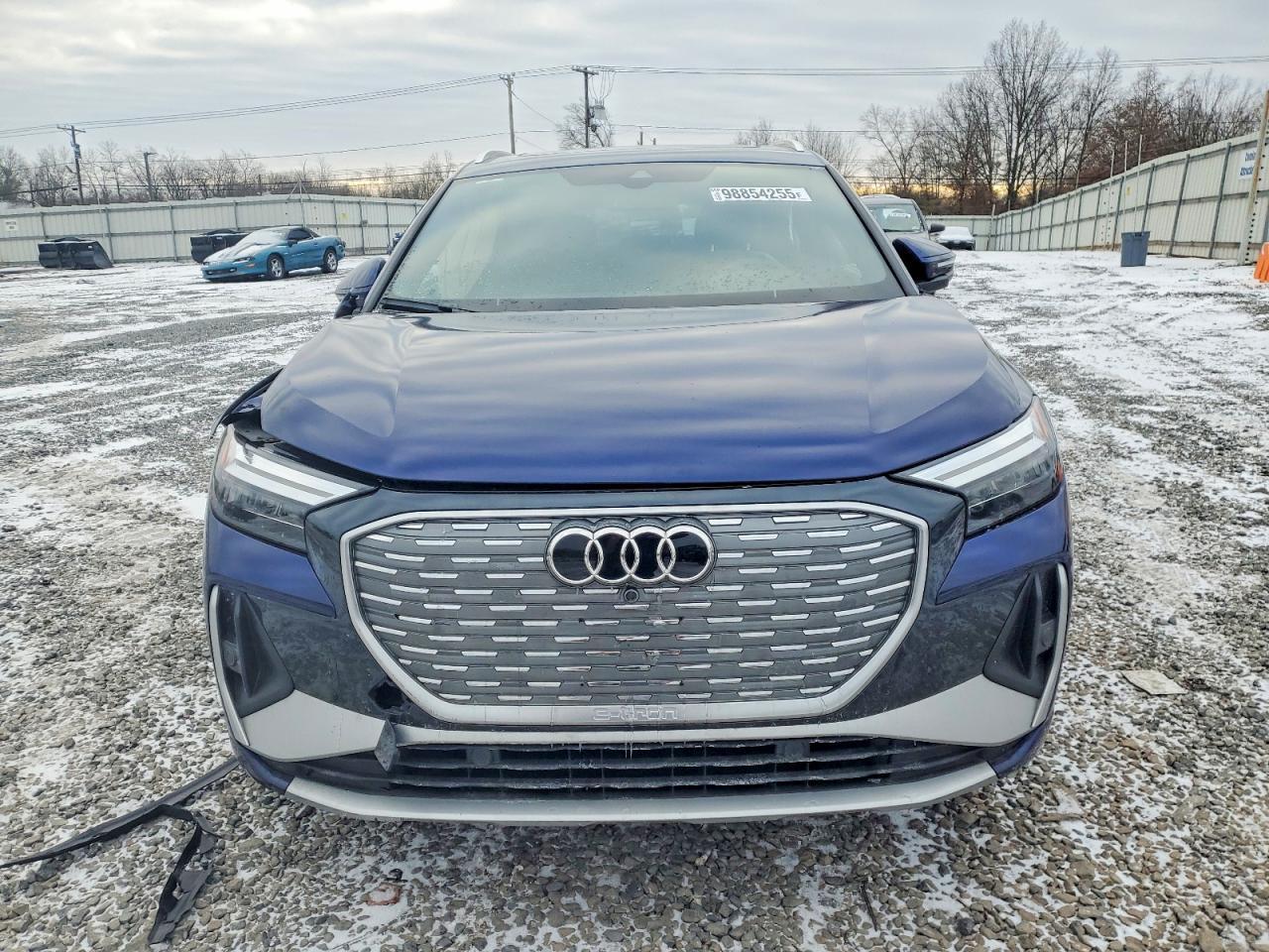 2024 AUDI Q4 e-tron