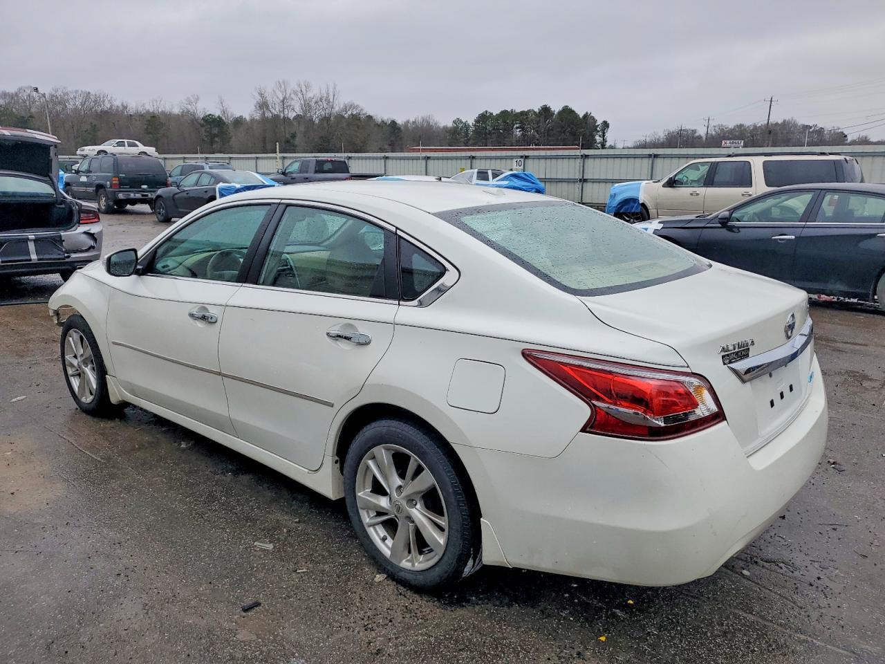 2013 NISSAN ALTIMA