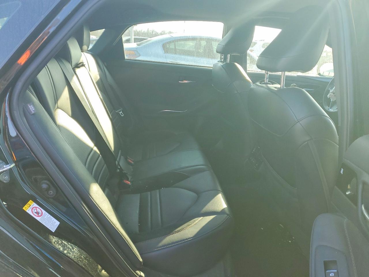 2019 TOYOTA Avalon