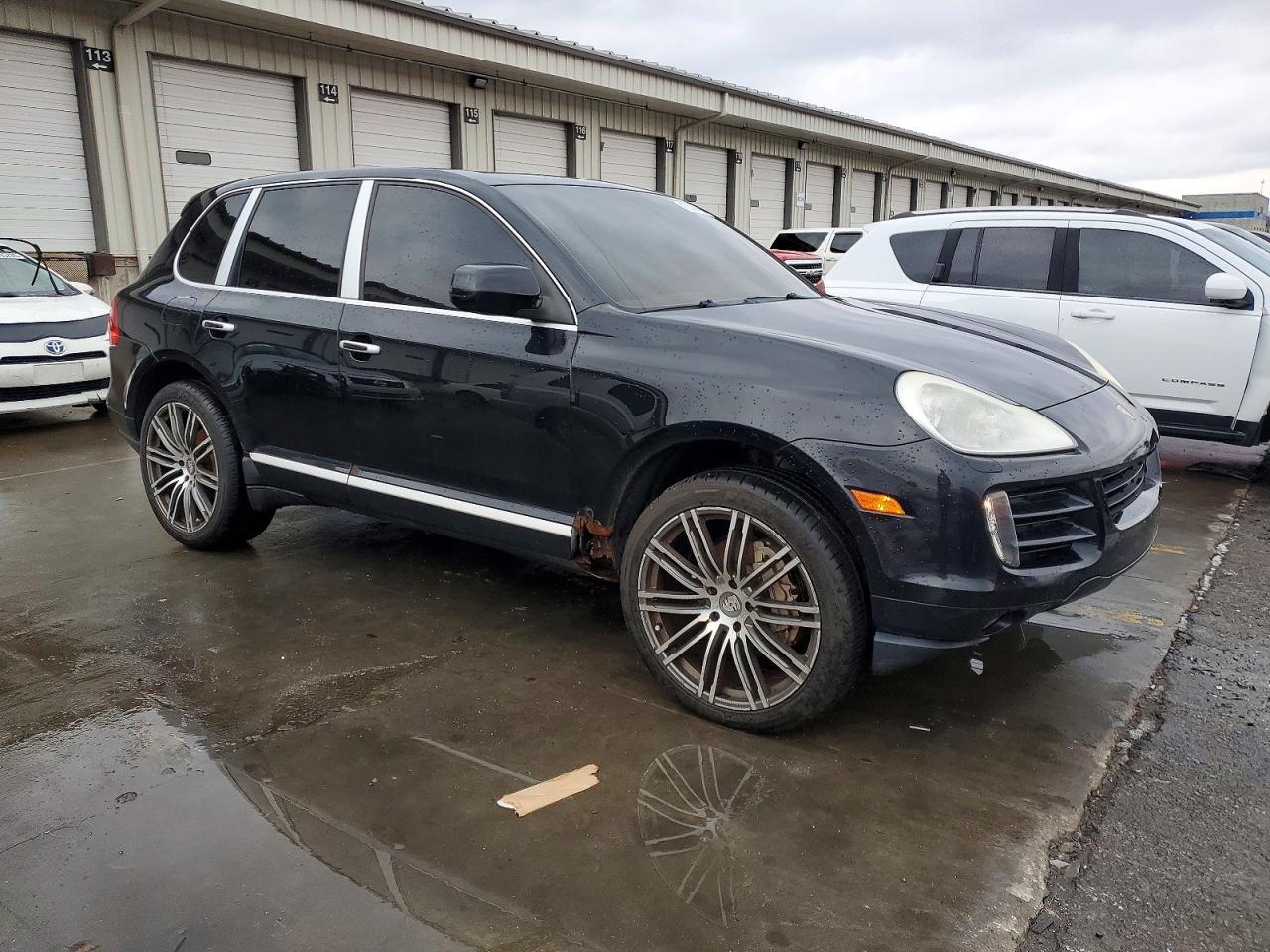 2010 PORSCHE CAYENNE