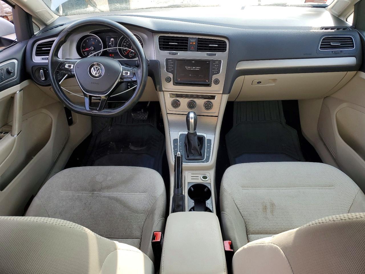 2016 VOLKSWAGEN GOLF