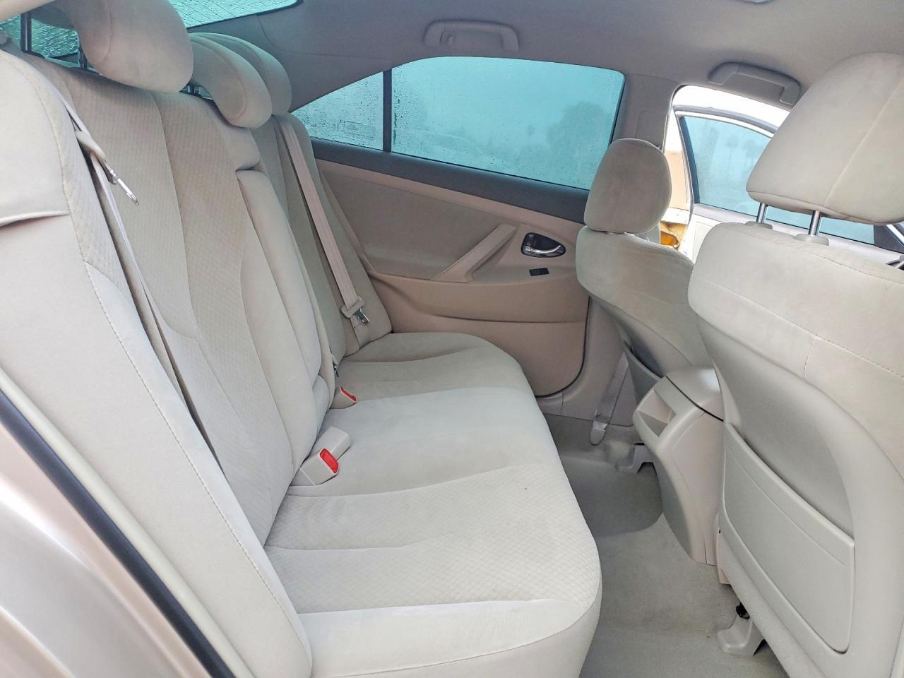 2009 TOYOTA CAMRY