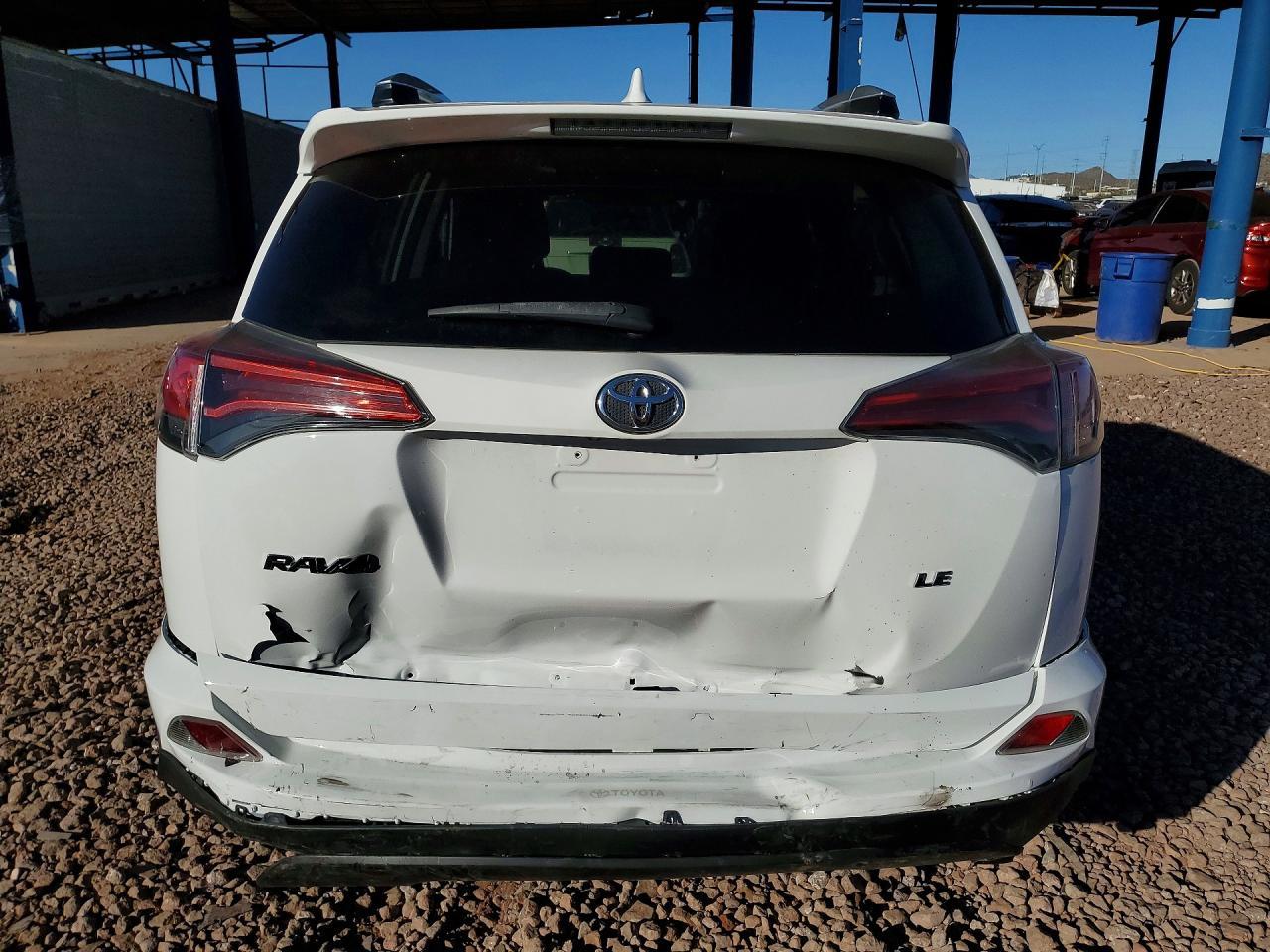 2016 TOYOTA RAV4