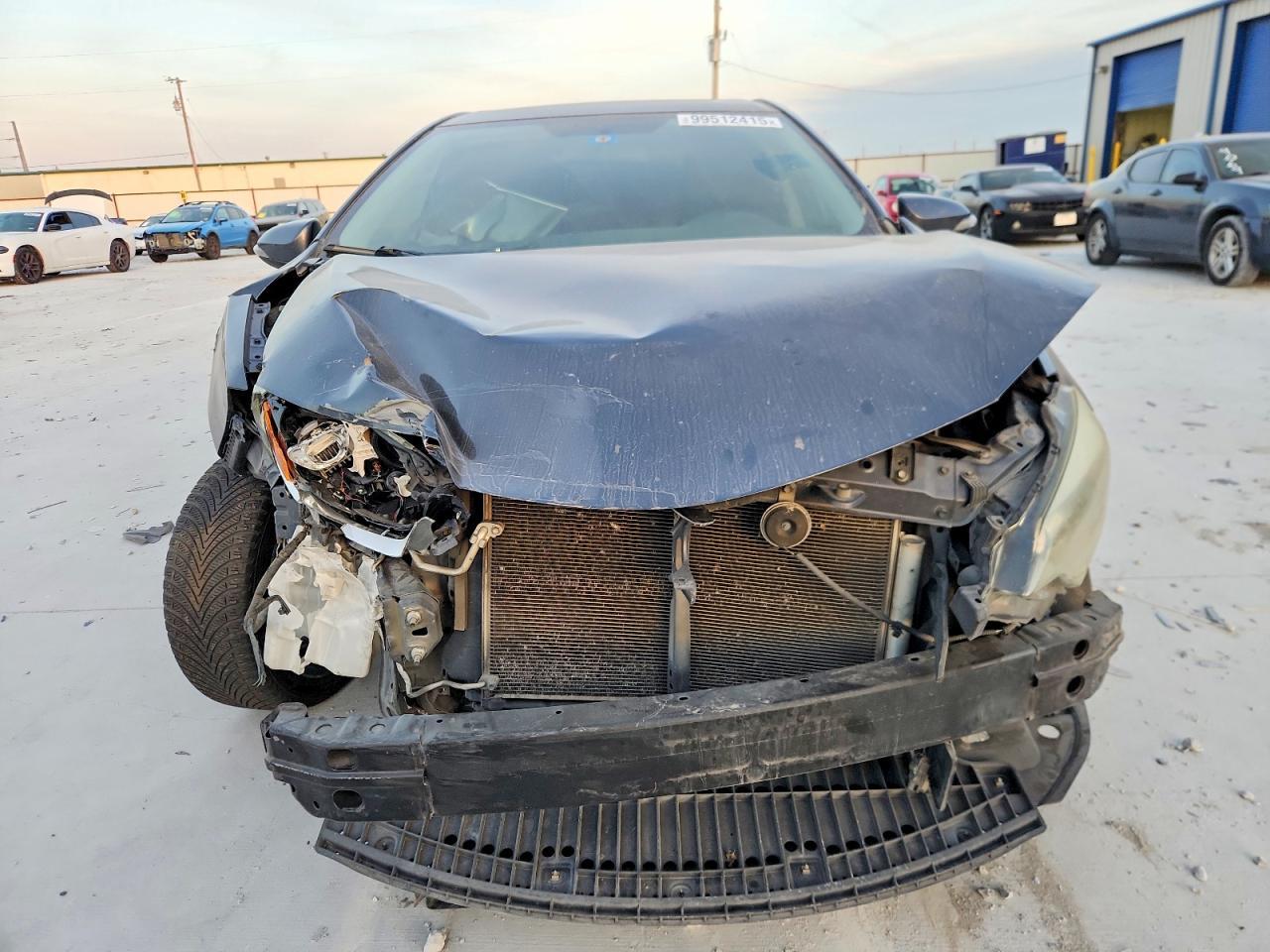 2016 TOYOTA COROLLA